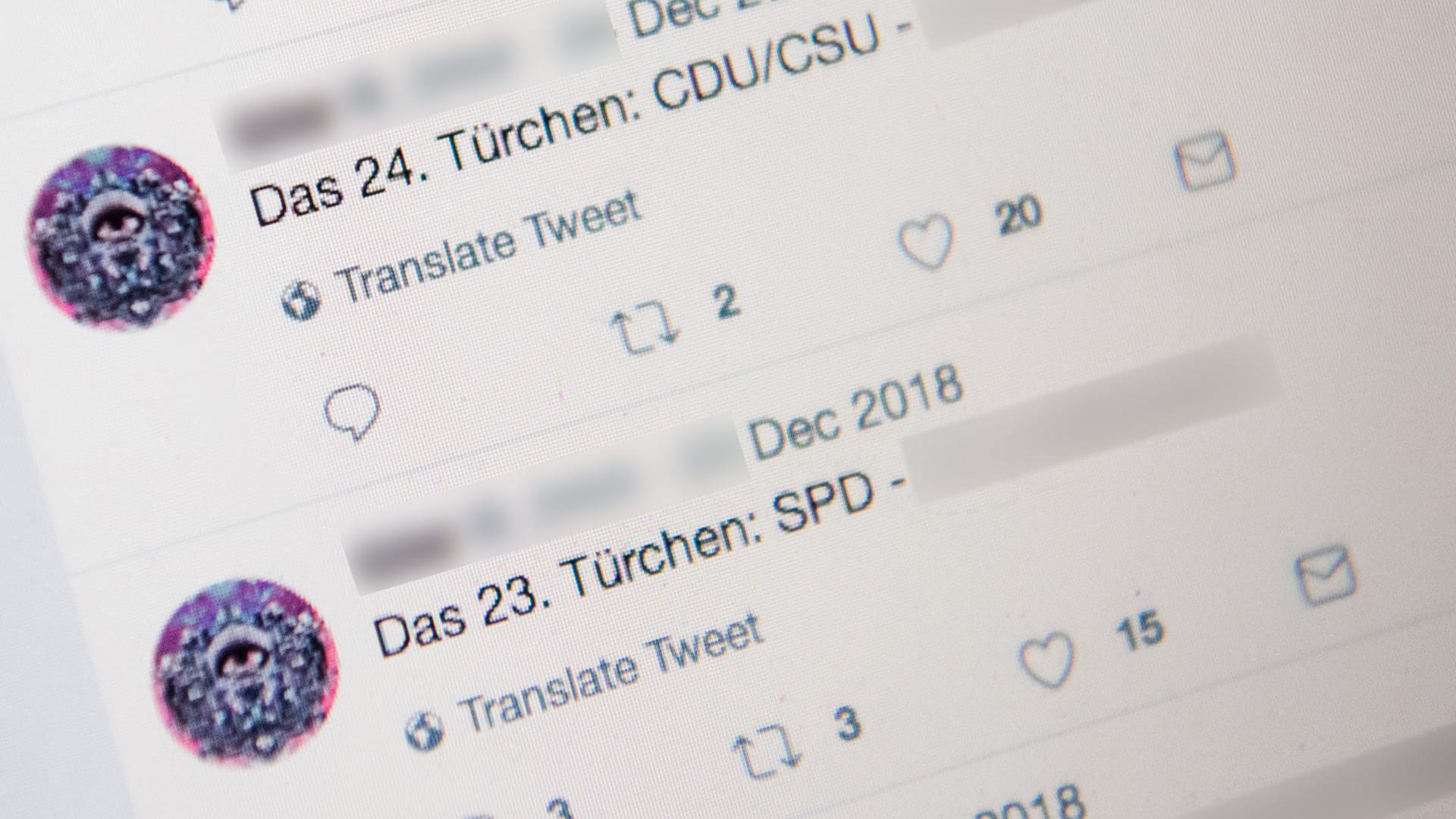 Die Daten von fast tausend Prominenten und Politikern wurden veröffentlicht. Jetzt wurde ein Tatverdächtiger festgenommen.