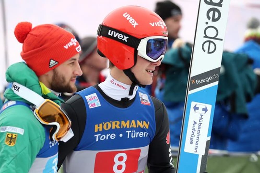 Markus Eisenbichler (l) und Stephan Leyhe streben noch nach einem Podestplatz in der Gesamtwertung der Tournee.