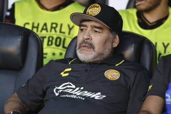 In Kürze wieder auf der Trainerbank: Diego Maradona verpasste den Trainingsauftakt seines Klubs Dorados de Sinaloa.