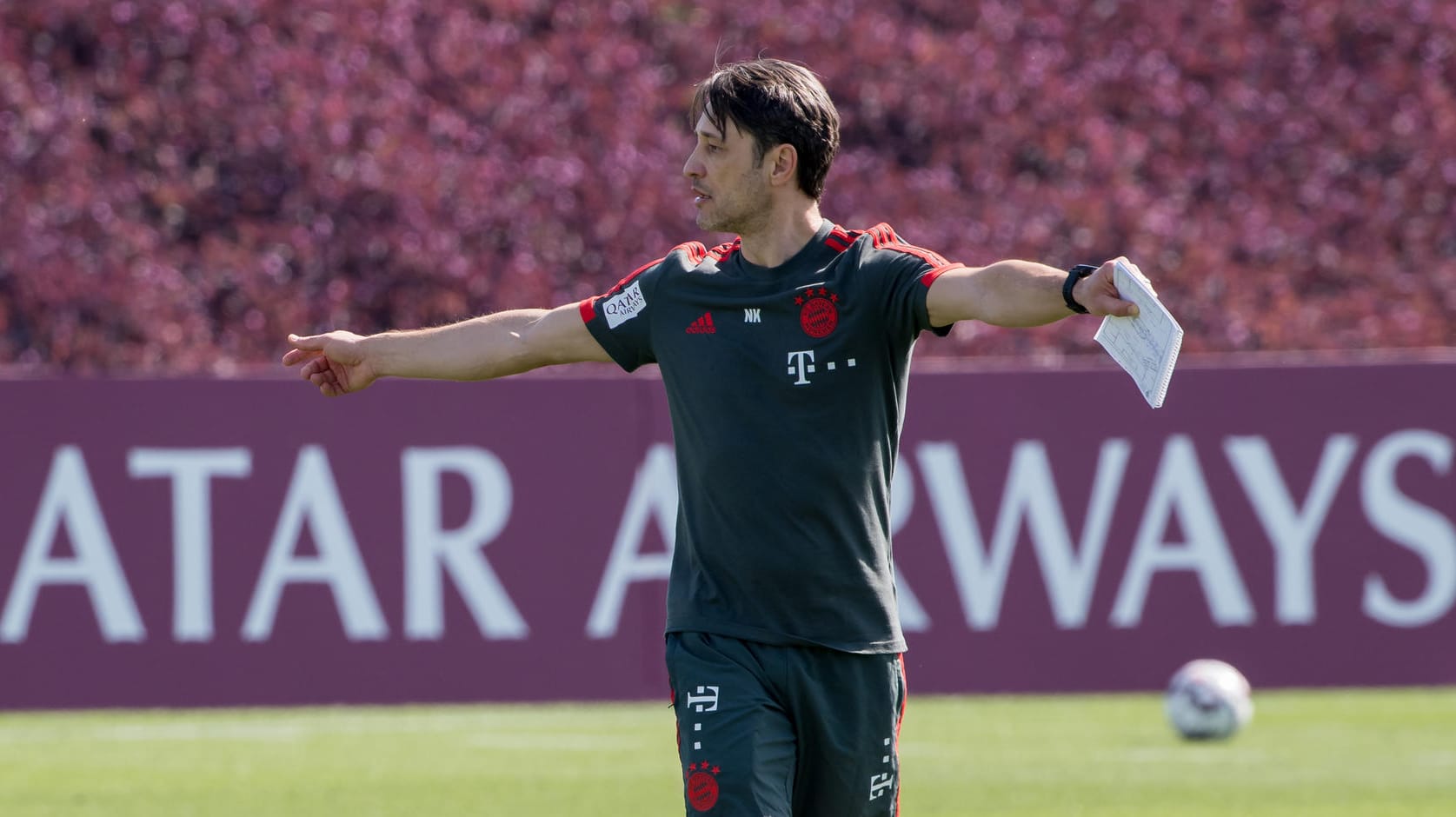 FCB-Coach Niko Kovac während des Trainingslagers der Bayern in Doha.