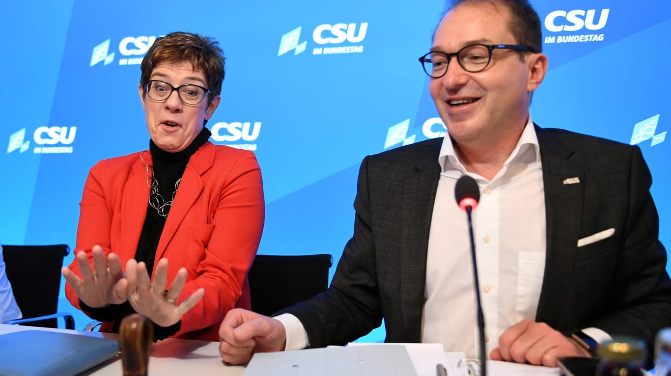 Annegret Kramp-Karrenabuer und Alexander Dobrindt: Die CDU-Vorsitzende war bei der Klausurtagung der CSU-Landesgruppe in Seeon zu Gast.