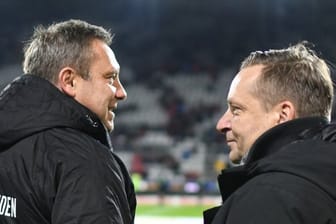 Sind auf der Suche nach Verstärkungen: 96-Coach André Breitenreiter (l) und Manager Horst Heldt.