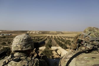 Die USA wollen vor ihrem angekündigten Truppenabzug aus Syrien von der Türkei Garantien für die in Syrien kämpfenden Kurden.