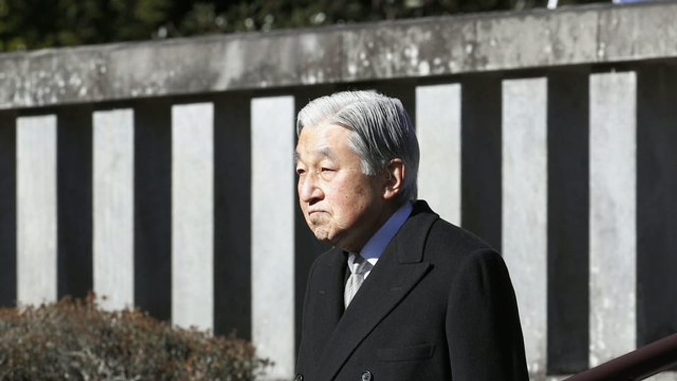 Akihito, Kaiser von Japan, wird am 30.