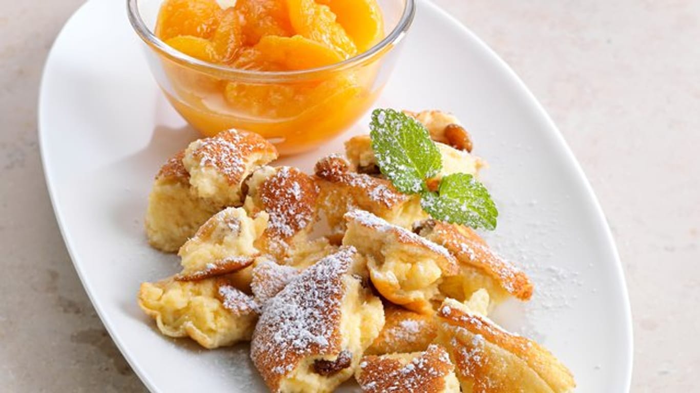 So muss der perfekte Kaiserschmarrn schmecken, am besten in Begleitung von Marillenröster.