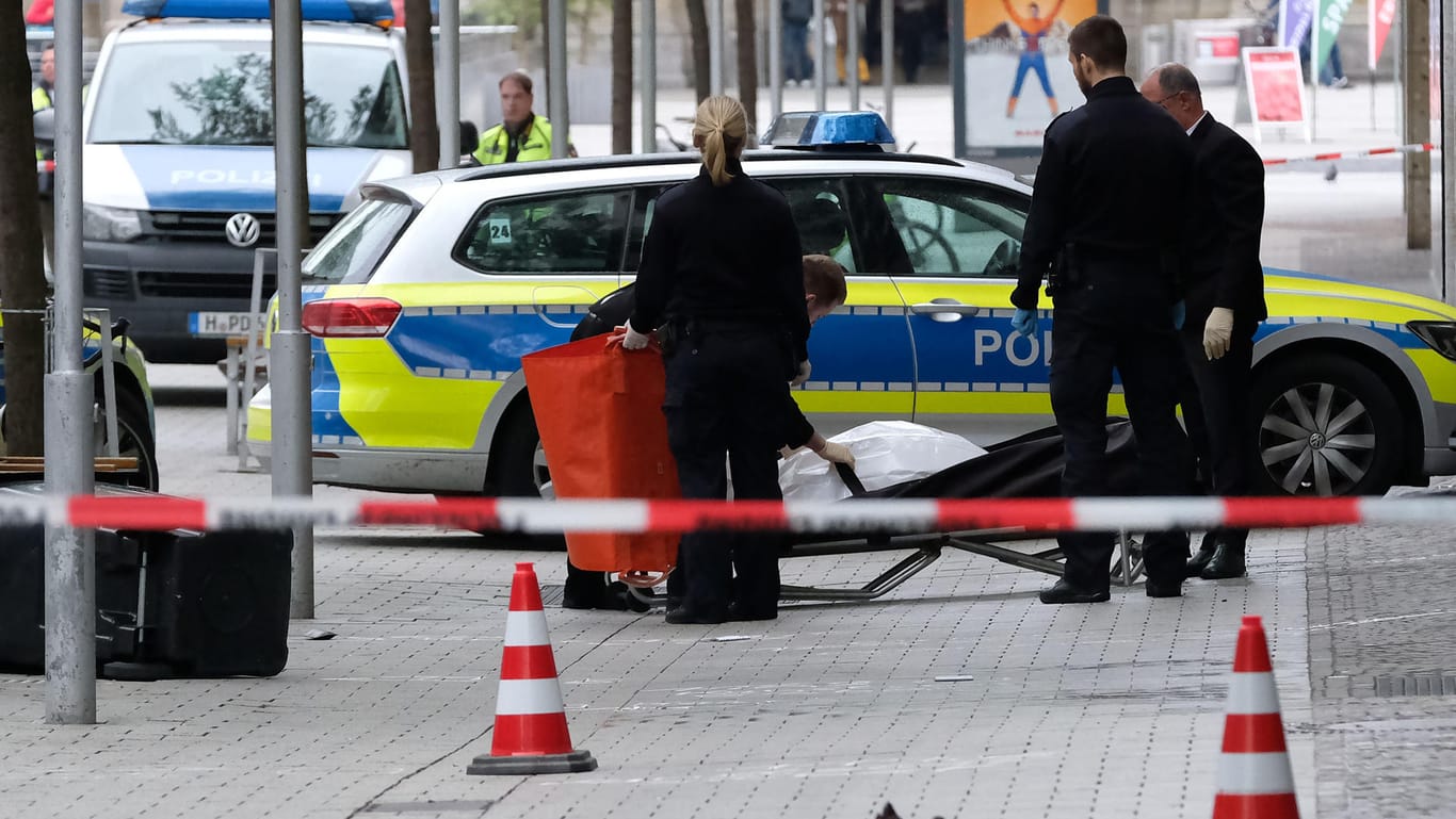 Der Unfallort in Hannover: Ein 18-Jähriger flüchtete vor der Polizei durch die Innenstadt.