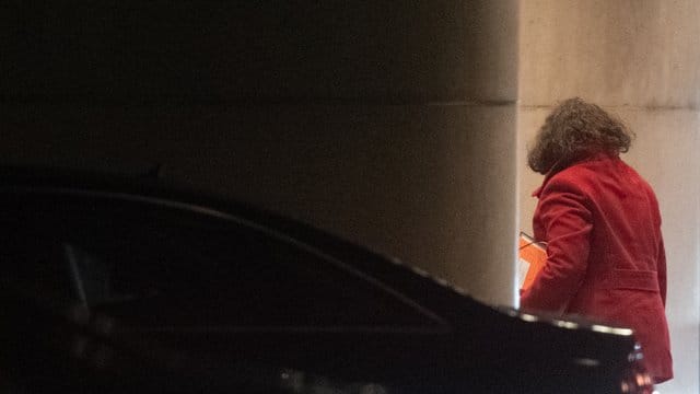 Die SPD-Fraktionsvorsitzende Andrea Nahles kommt ins Kanzleramt.