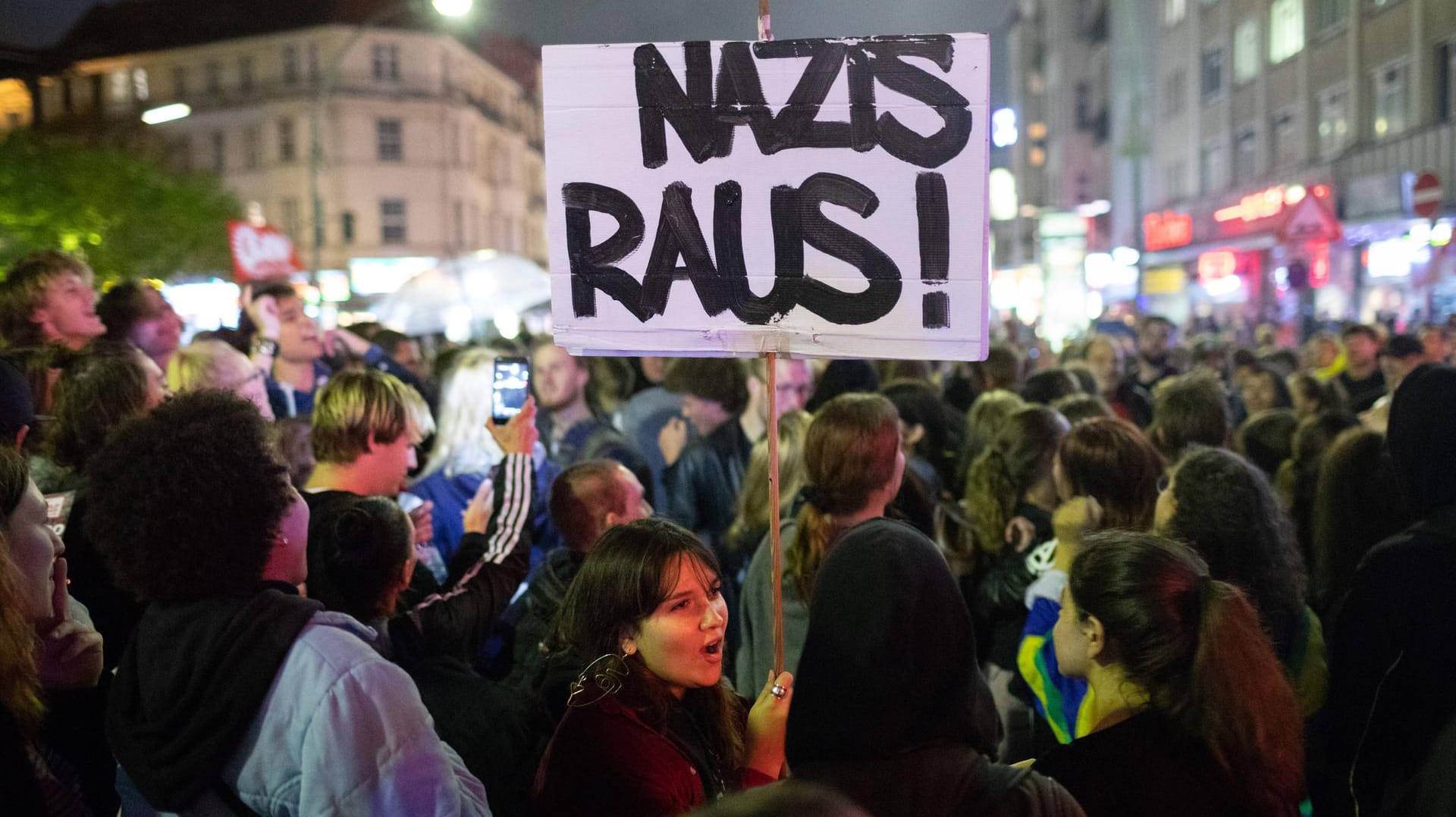 Demonstration in Berlin: Im August protestierten mehrere tausend Menschen gegen rechte Gewalt.