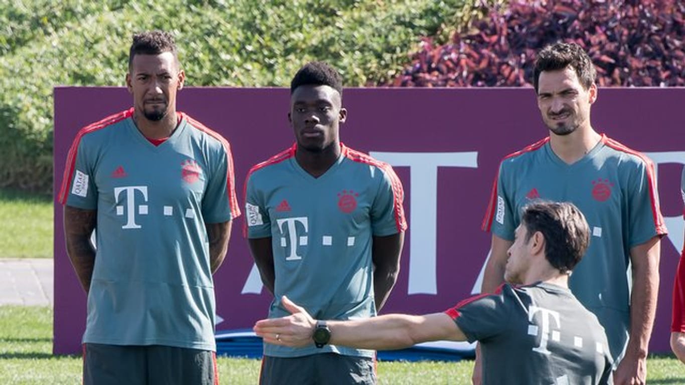 Will keinen Wechsel im Winter: Jérôme Boateng im Bayern-Trainingslager in Katar.
