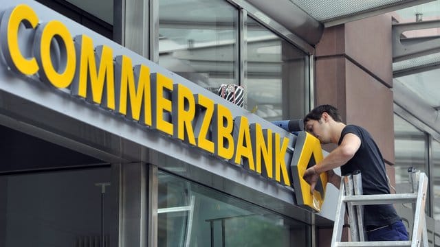 Filiale der Commerzbank: Der Staat hat die Bank während der Finanzkrise vor einem Kollaps gerettet.