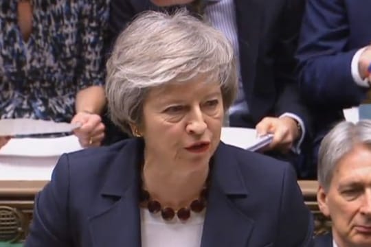 Theresa May bei der Fragestunde "Questions to the Prime Minister" im Unterhaus.