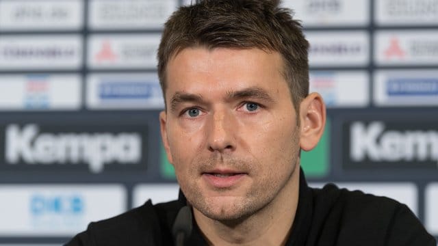 Christian Prokop kann zum Eröffnungsspiel auf den vollständigen Kader zurückgreifen.