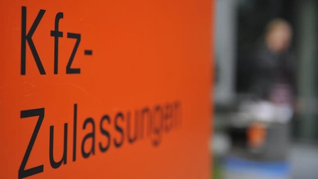 Den Weg zur Ffz-Zulassungsstelle können sich Verbraucher bei vielen Angelegenheiten in Zukunft sparen. Den Weg zur Ffz-Zulassungsstelle können sich Verbraucher bei vielen Angelegenheiten in Zukunft sparen.