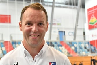 Trainer Dagur Sigurdsson betreut seit 2017 die Auswahl von Japan.