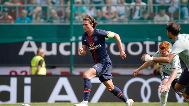 Adrien Rabiot steht bei Paris Saint-Germain unter Vertrag.
