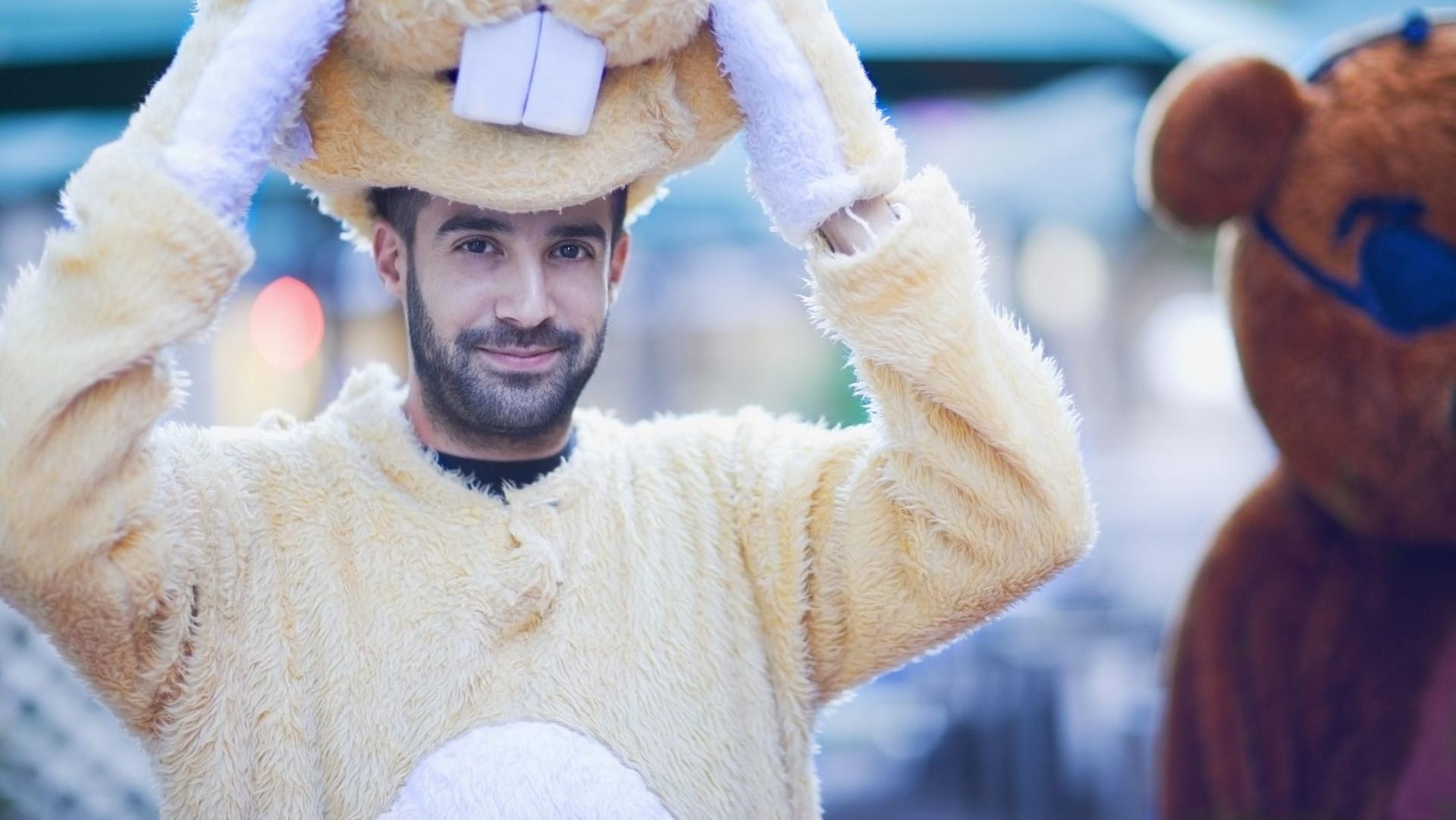 Warm, bequem und bestens geeignet für Straßenkarneval.