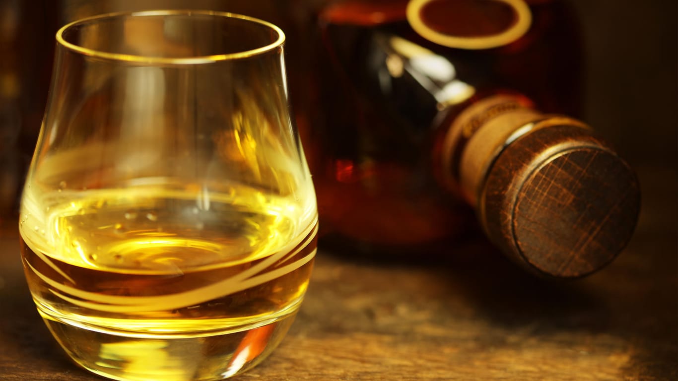 Whisky schmeckt erst im passenden Glas so richtig gut.