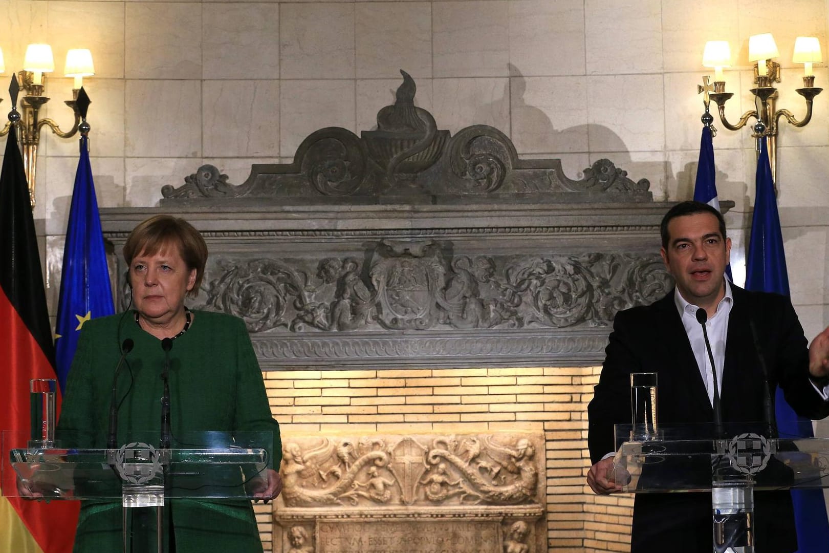 Merkel beim Besuch in Griechenland: Bisher gab es noch keine Einigung bei der Frage um Reparationen.