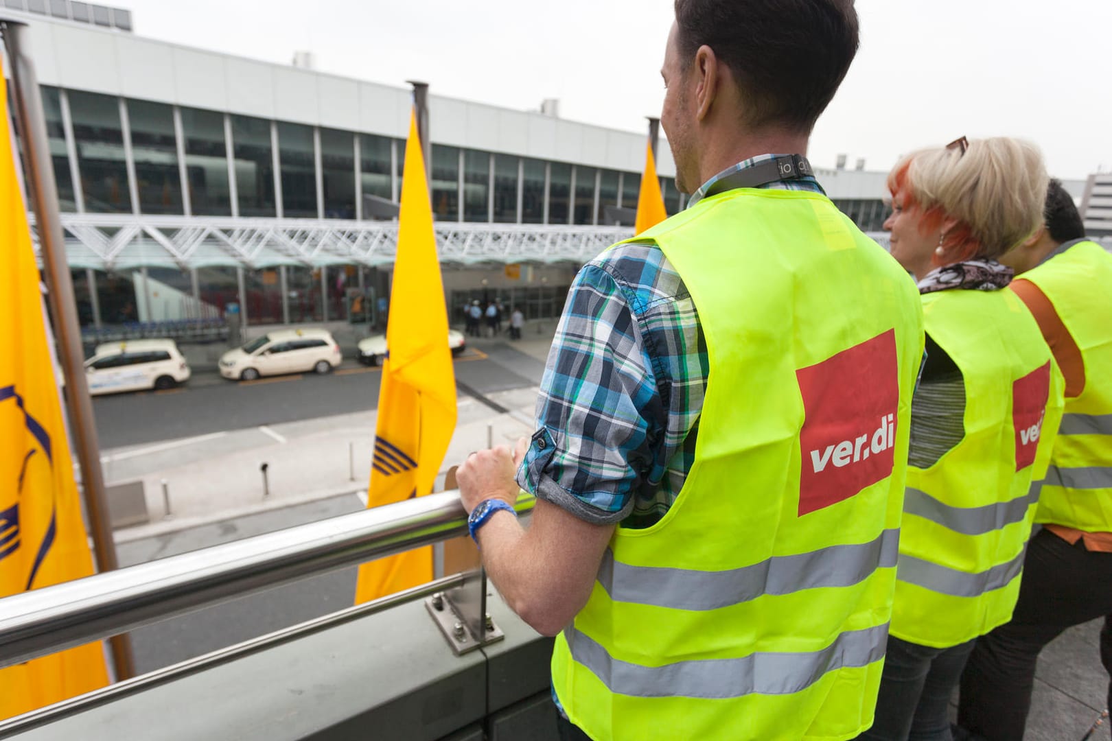 Flugpersonal am Flughafen Frankfurt: Auch hier wird es einen Streik geben.