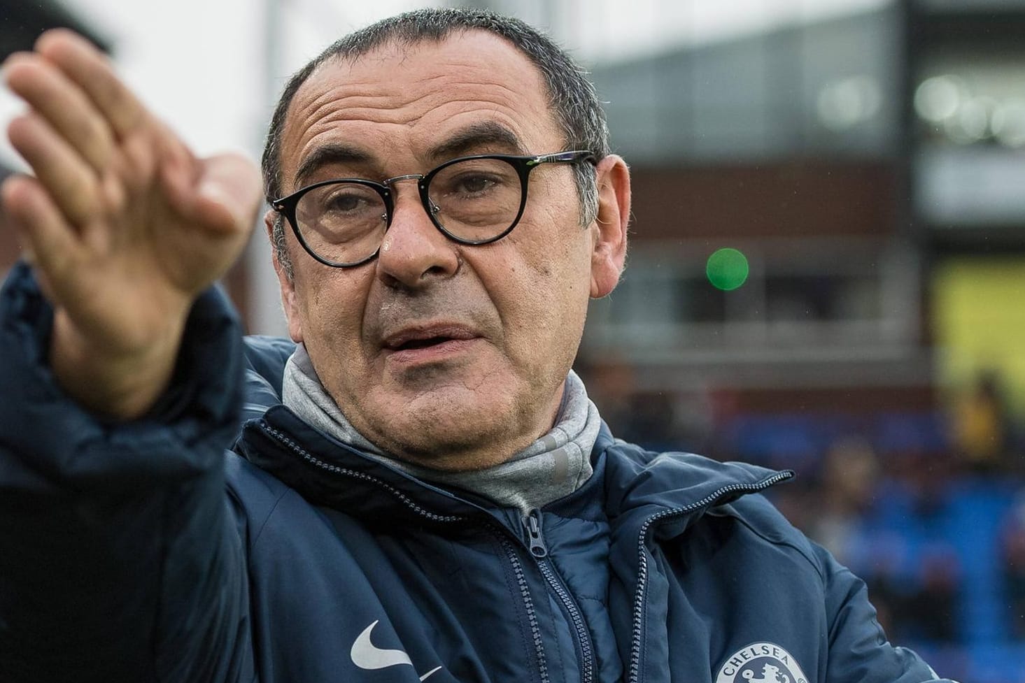 Verärgert: Maurizio Sarri kritisiert das Verhalten des FC Bayern scharf.