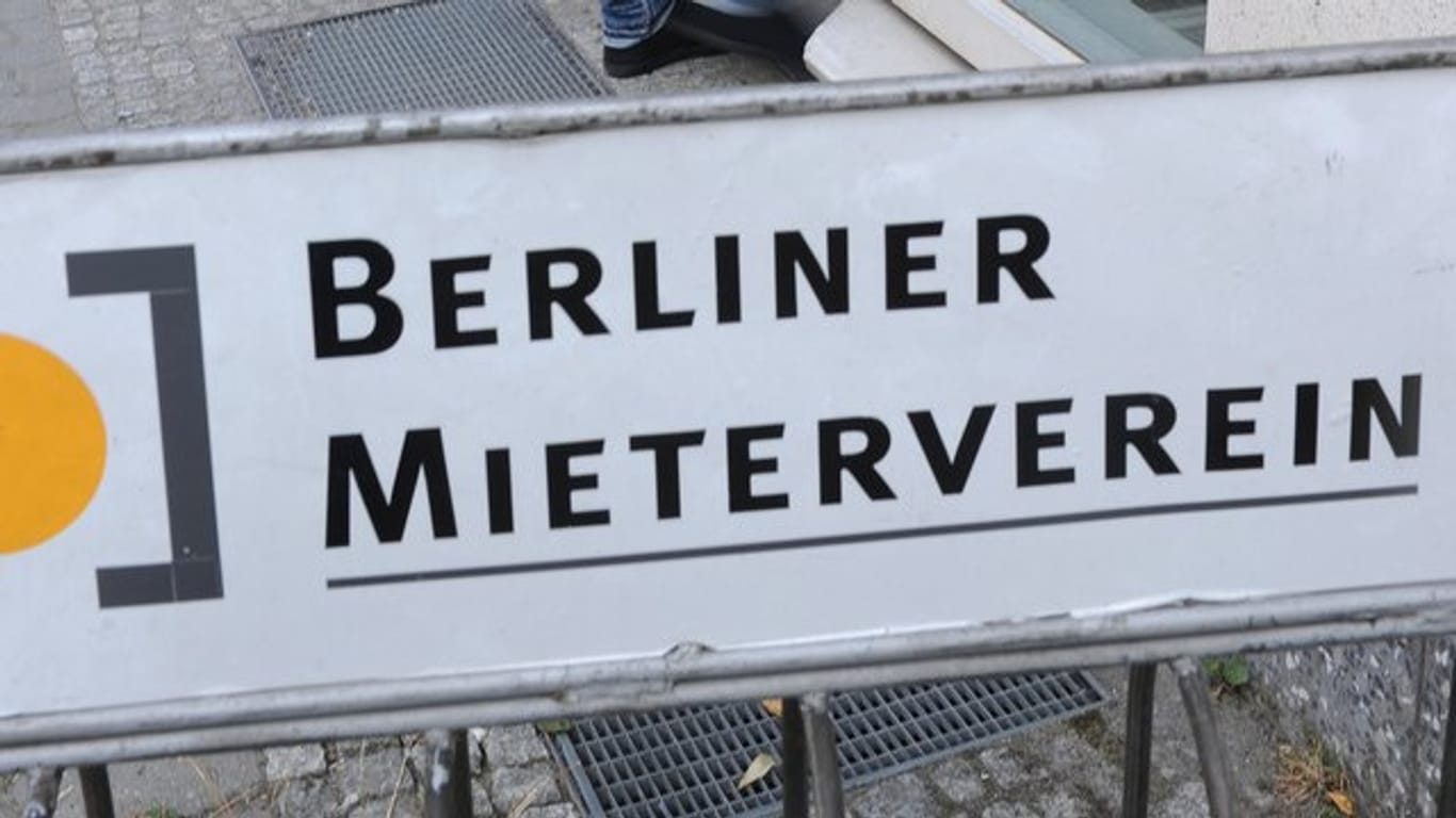 Die Geschäftsstelle des Berliner Mietervereins (Archivbild): Der Verein will die im Bündnis ausgehandelte Vereinbarung nicht unterschreiben.