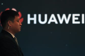 Sicherheitsmitarbeiter während eines Huawei-Events: Polen erhebt Spionagevorwürfe gegen einen festgenommenen Huawei-Manager.