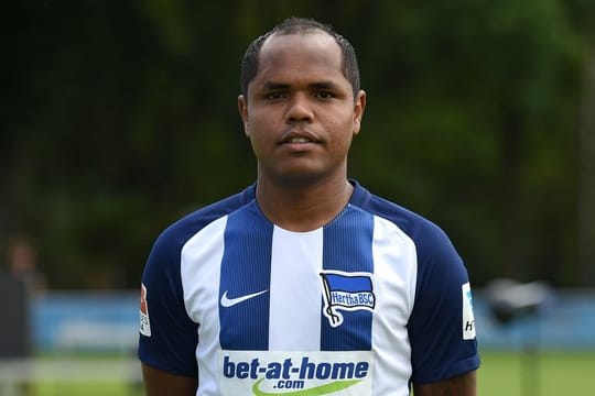 Der frühere Bundesligaprofi Ronny schliesst sich für zunächst vier Wochen dem BErliner Siebstligisten Berlin United an.