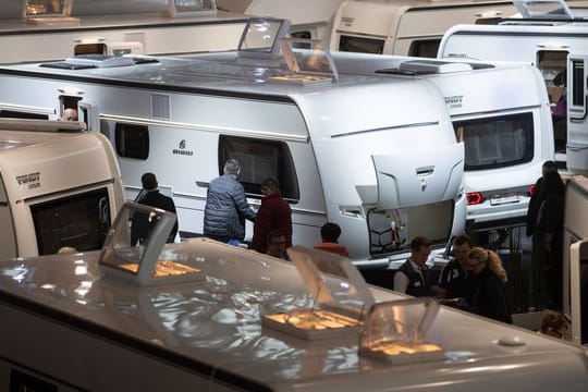 Caravans auf der Reisemesse CMT in Stuttgart.