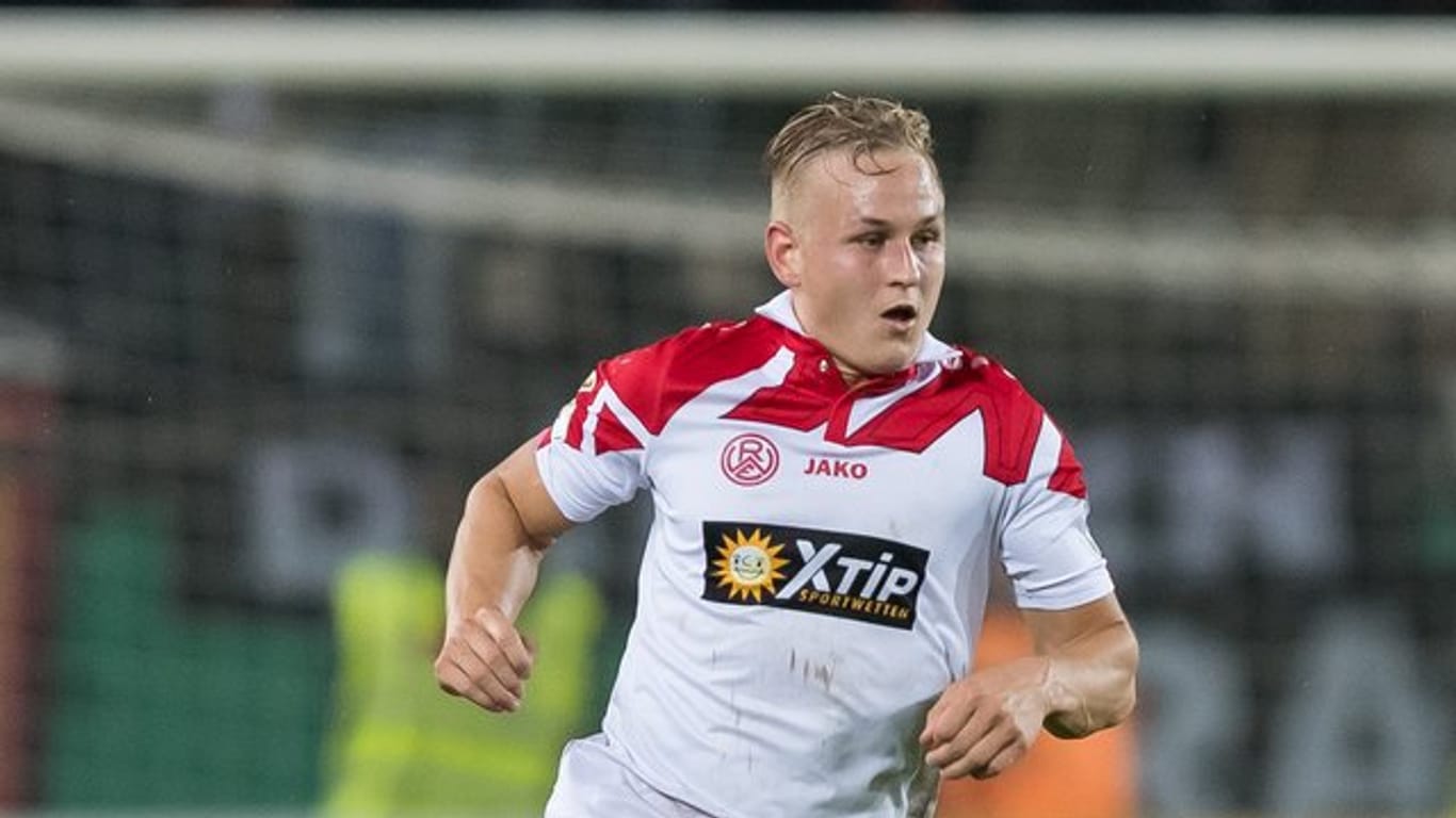 Kai Pröger wechselt von Rot-Weiss Essen zum SC Paderborn. Kai Pröger wechselt von Rot-Weiss Essen zum SC Paderborn.