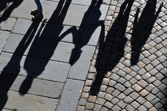 Deutschen Behörden haben im vergangenen Jahr Kindergeld in Höhe von rund 402 Millionen Euro ins Ausland überwiesen.