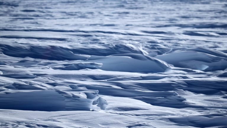 Antarktis: Die Eisschmelze schreitet durch die Erderwärmung weiter fort.
