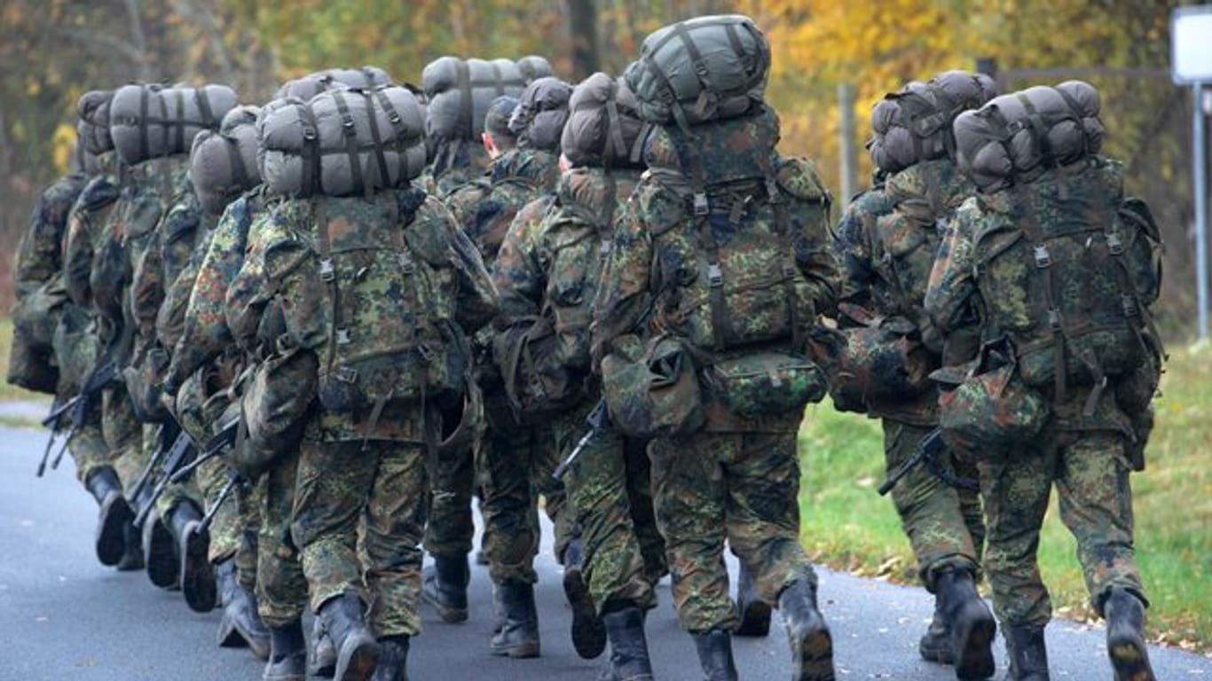 Spionageverdacht: Bei der Bundeswehr im Rheinland gab es eine Festnahme.