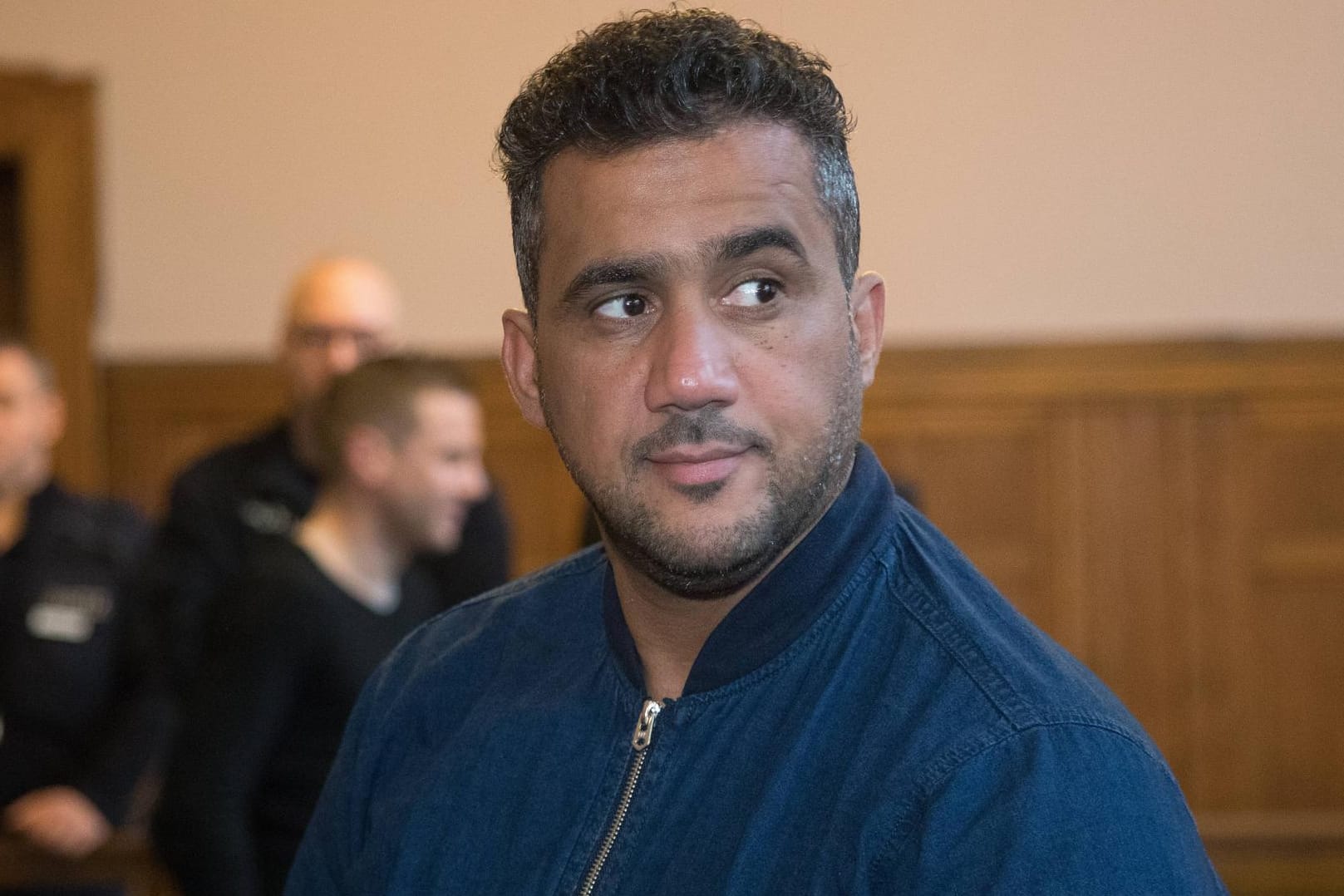 Prozess gegen Arafat Abou Chaker wegen Körperverletzung und Bedrohung eines Hausmeisters.
