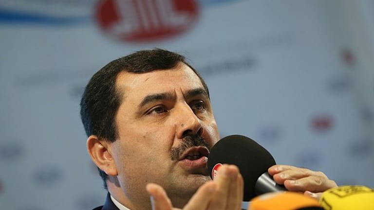 Kazim Türkmen, der neue Vorstandsvorsitzende der Ditib, beklagt viele "unberechtigte Angriffe" auf den Islam-Dachverband.