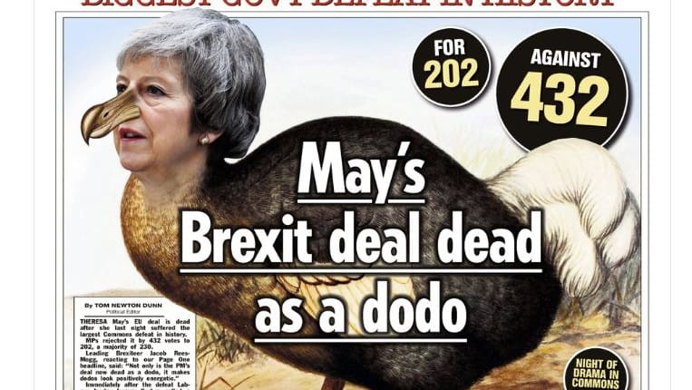 Nach der Niederlage für Mays Brexit-Deal titelt die "Sun": ""Mays Brexit-Deal ist so tot wie ein Dodo."