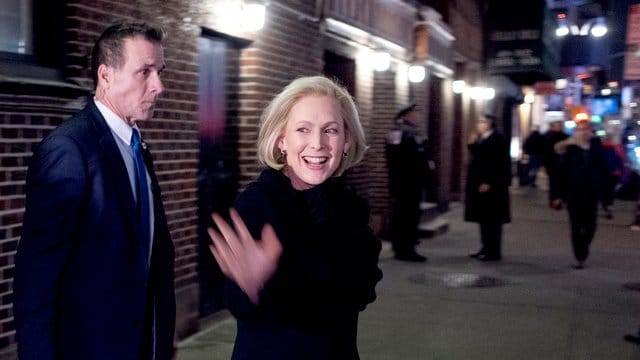 Kirsten Gillibrand, New Yorker Senatorin, nach einem Auftritt in der "The Late Show with Stephen Colbert". Kirsten Gillibrand, New Yorker Senatorin, nach einem Auftritt in der "The Late Show with Stephen Colbert".