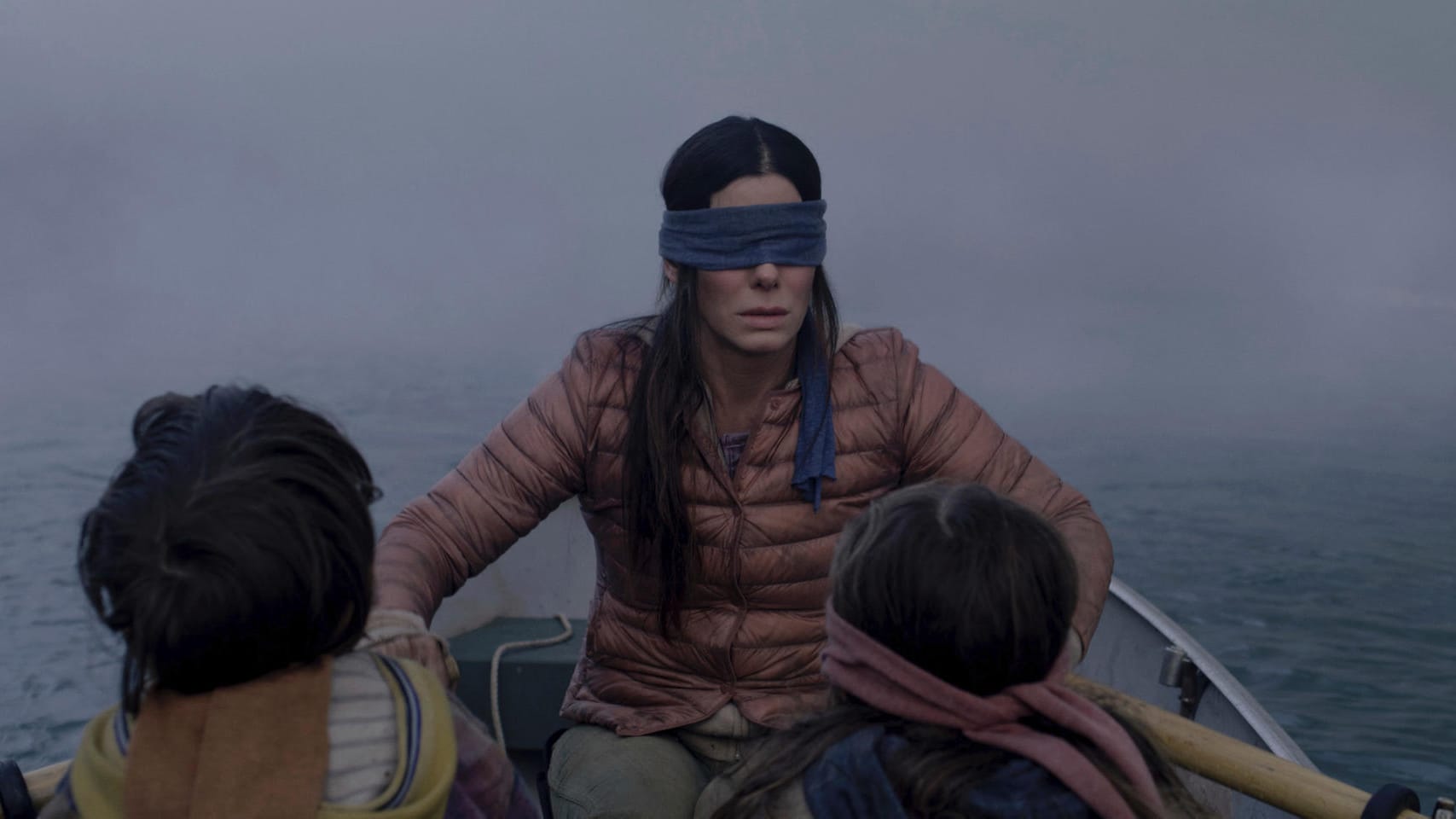 Szene aus dem Netflix-Film "Bird Box": Internetnutzer entwickelten aus der Filmvorlage eine riskante Challenge.