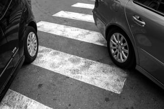 Unfall auf Zebrastreifen: In Mudersbach wurde dabei eine Frau getötet (Symboldbild).