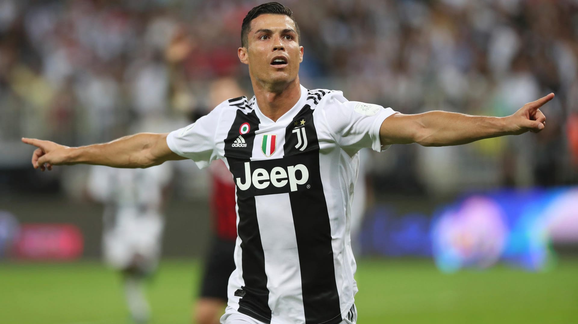 Jubel bei Cristiano Ronaldo: Dank seines Treffers holt Juventus Turin den italienischen Supercup.