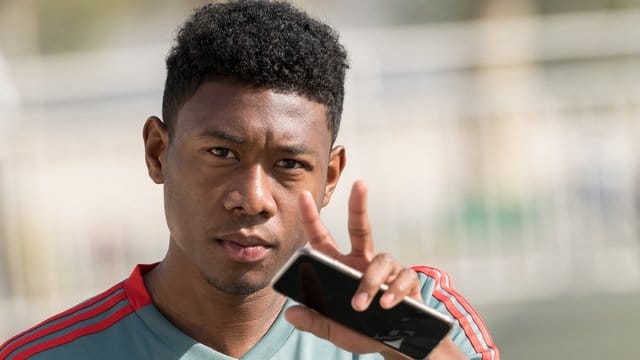 David Alaba und der FC Bayern München starten die Bundesliga-Rückrunde am Freitagabend in Hoffenheim. David Alaba und der FC Bayern München starten die Bundesliga-Rückrunde am Freitagabend in Hoffenheim.