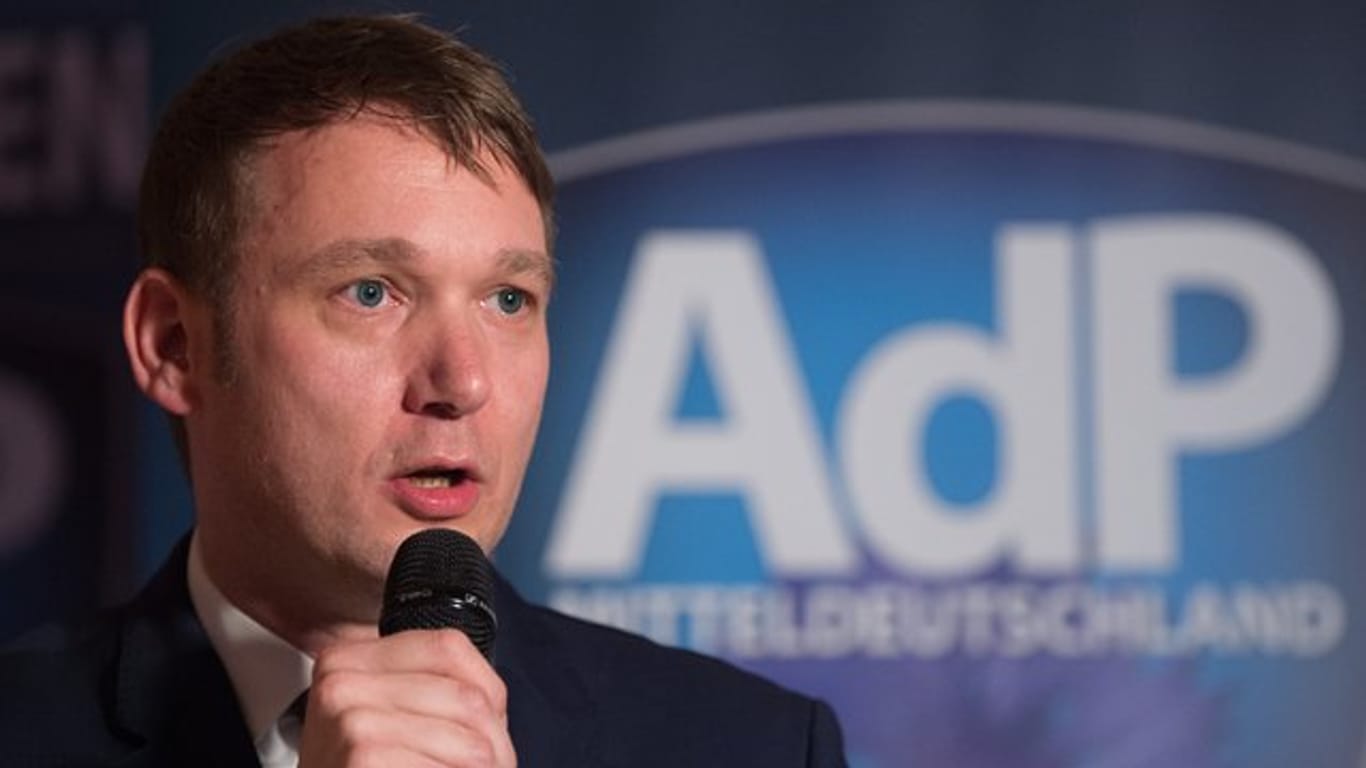 Andre Poggenburg, der frühere Landesvorsitzende der AfD in Sachsen-Anhalt, beim Neujahrsempfang seiner neuen Partei AdP (Aufbruch deutscher Patrioten).
