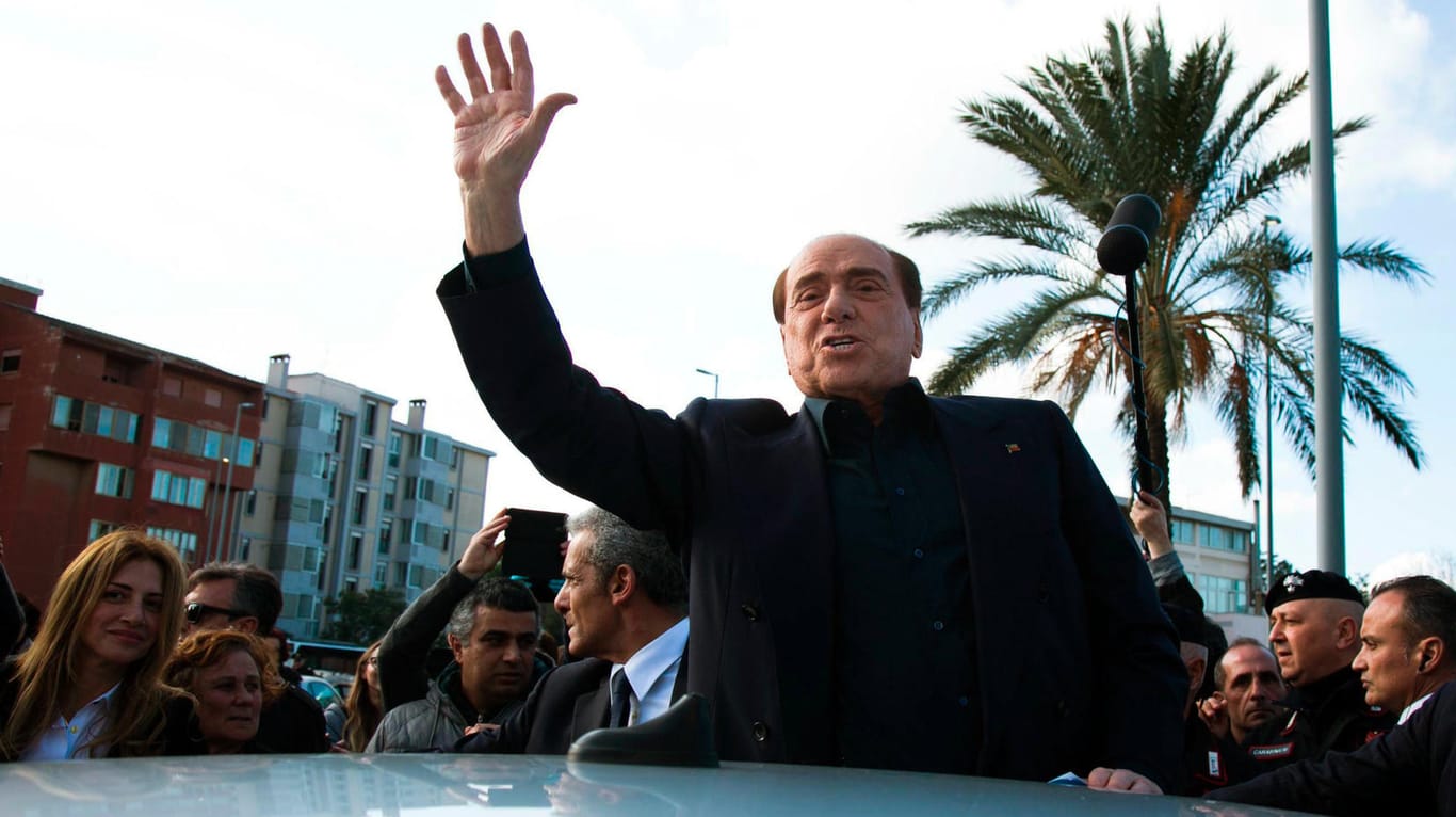 Silvio Berlusconi: Der frühere italienische Ministerpräsident will für das Europaparlament kandidieren.