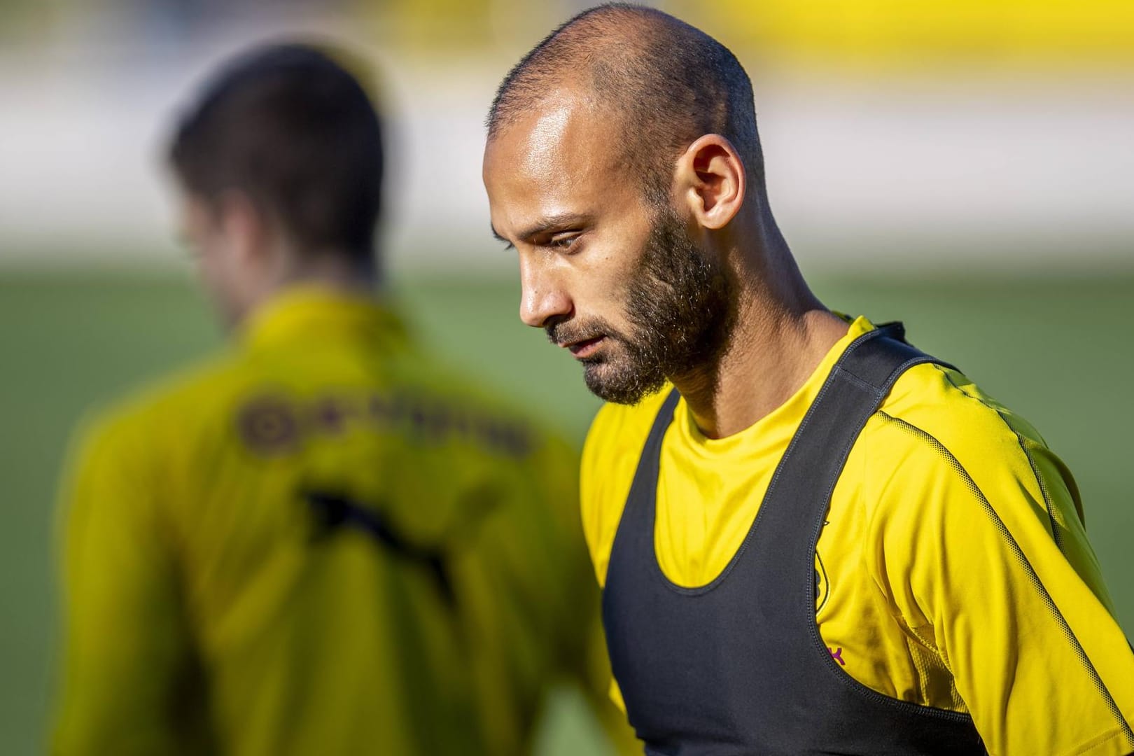 Droht für das Duell mit Rasenballsport Leipzig auszufallen: Innenverteidiger Ömer Toprak.