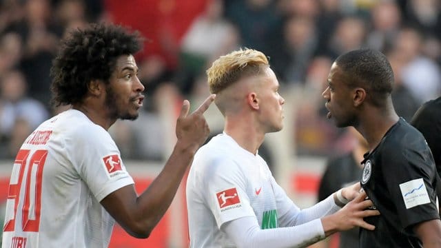 Caiuby hat in der abgelaufenen Winterpause nicht mit der Mannschaft trainiert. Caiuby hat in der abgelaufenen Winterpause nicht mit der Mannschaft trainiert.