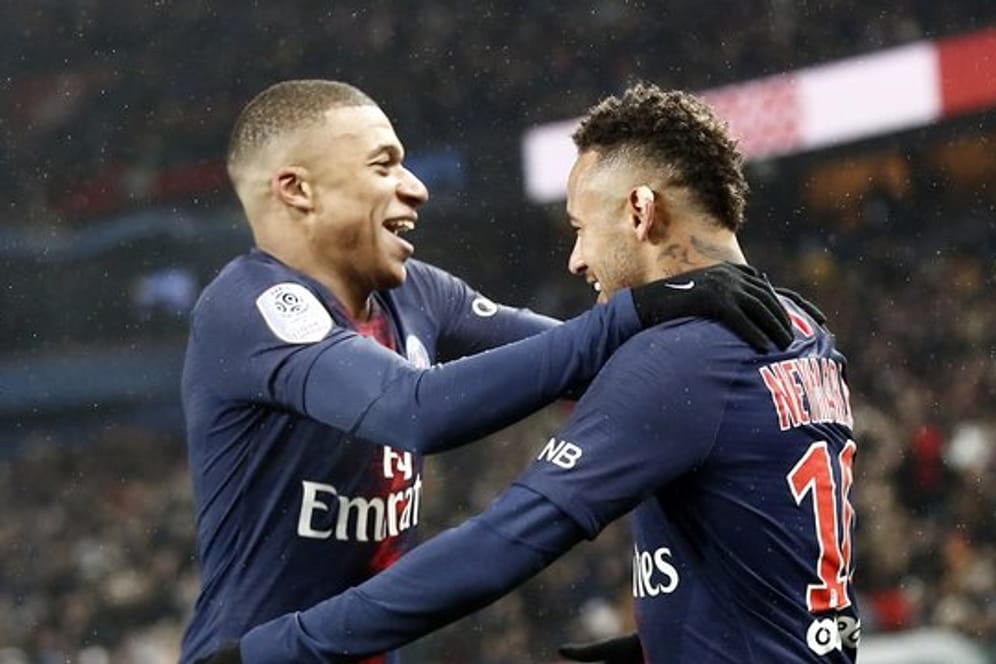 Kylian Mbappé traf dreifach, sein Sturmpartner Neymar zweifach für Paris.