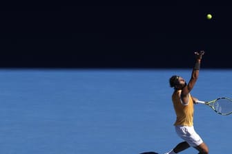 Der Spanier Rafael Nadal zog klar ins Viertelfinale ein.