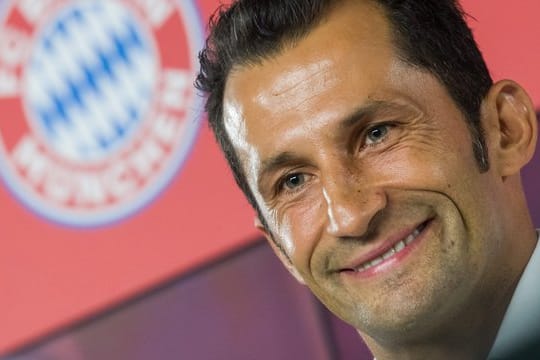 Hasan Salihamidzic steht einer Zukunft mit Oliver Kahn beim FC Bayern München offen gegenüber.