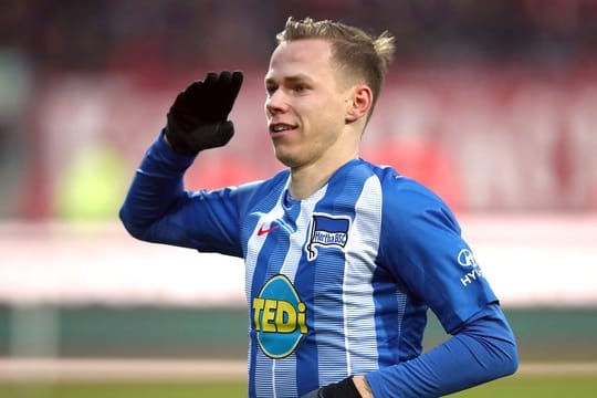 Herthas Ondrej Duda bejubelt seinen Treffer gegen den 1.