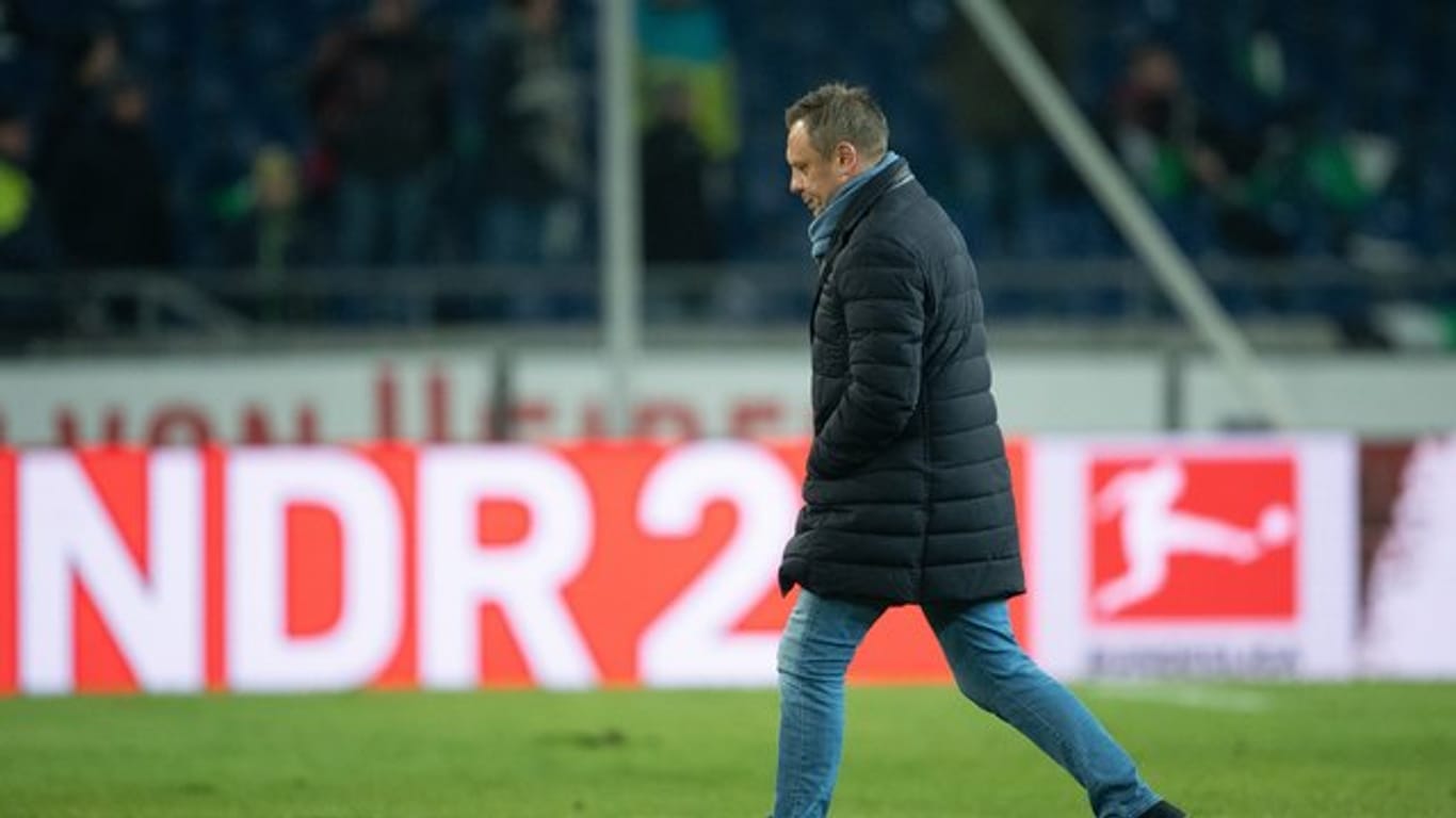 Muss er Hannover 96 verlassen? Trainer Andre Breitenreiter steht laut "Kicker" vor dem Aus.