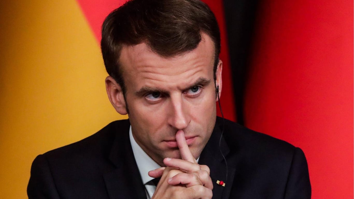 Präsident Macron auf einer Pressekonferenz: Was der Franzose erlebt, haben auch andere zunächst umjubelte Staatschefs schon mitmachen müssen.